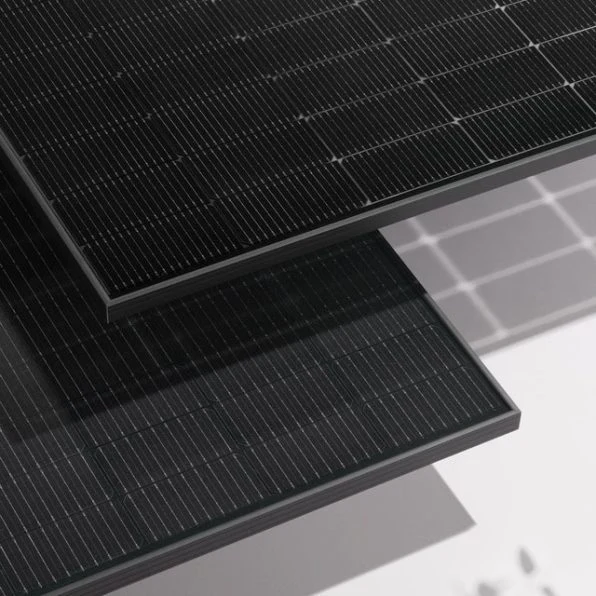 Détail des panneaux photovoltaïques Dualsun FLASH